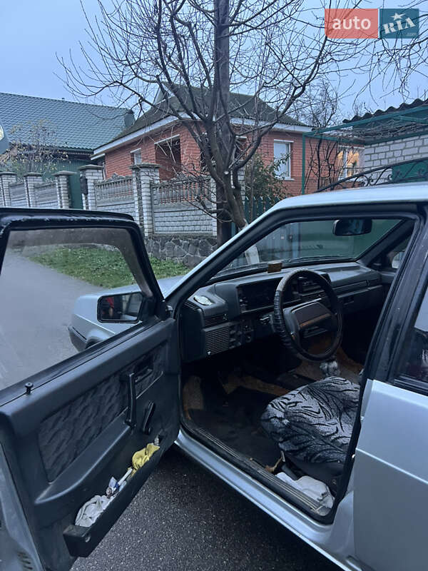 Хетчбек ВАЗ / Lada 2109 2003 в Каневі