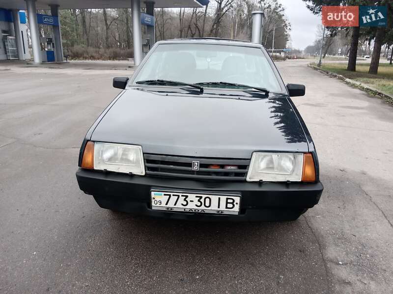 Хетчбек ВАЗ / Lada 2109 2003 в Ромнах