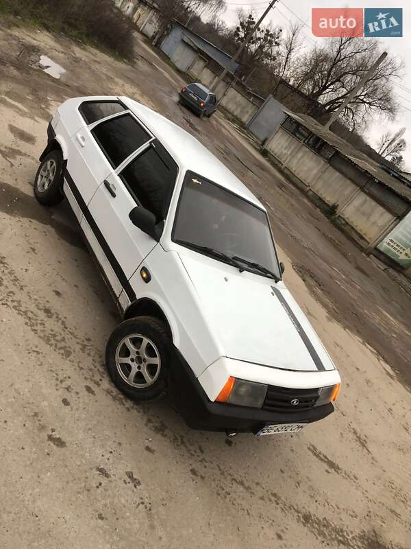 Хэтчбек ВАЗ / Lada 2109 1992 в Харькове