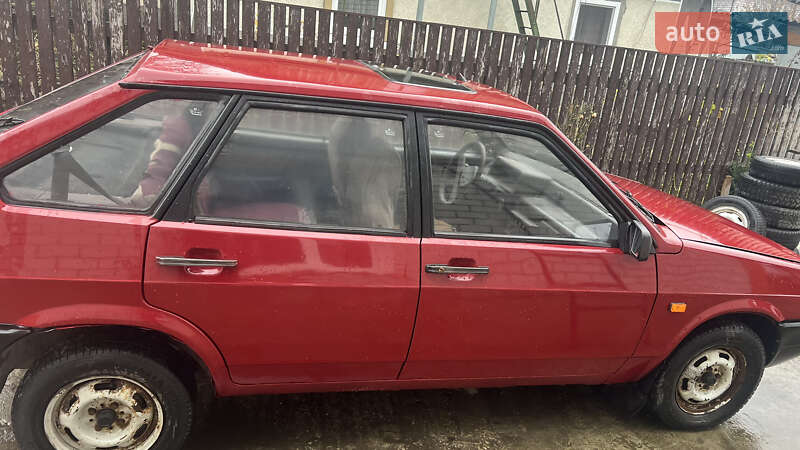 Хетчбек ВАЗ / Lada 2109 1992 в Шепетівці