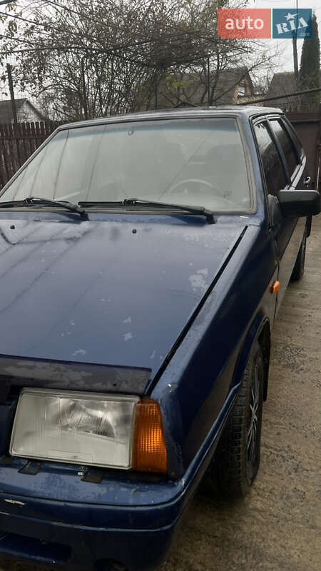 Хэтчбек ВАЗ / Lada 2109 1998 в Шепетовке