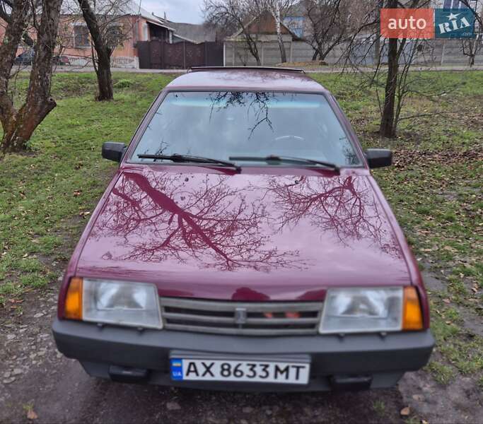 Хэтчбек ВАЗ / Lada 2109 2005 в Харькове