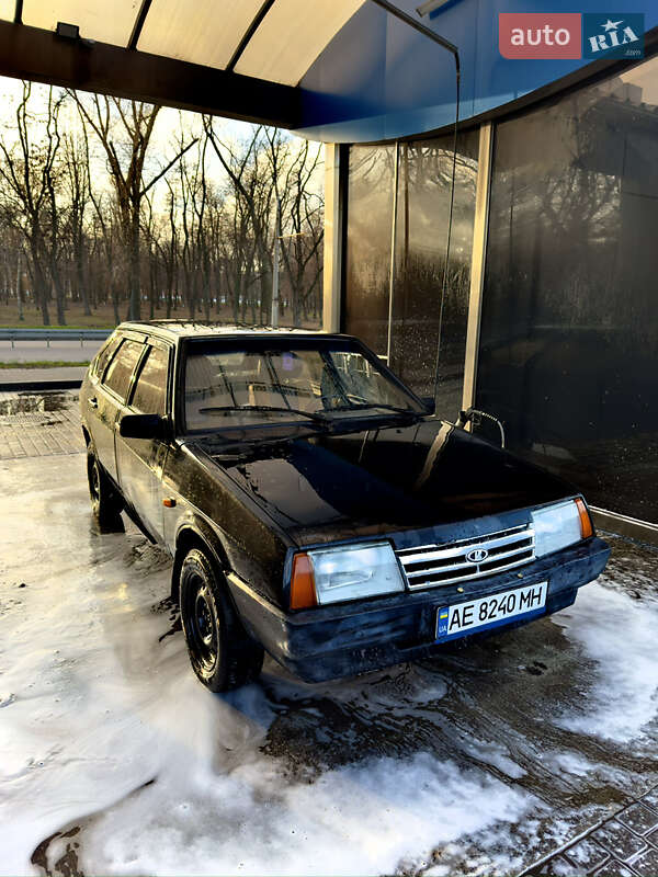 Хетчбек ВАЗ / Lada 2109 1989 в Дніпрі фото 2 Хетчбек ВАЗ / Lada 2109 1989 в Дніпрі