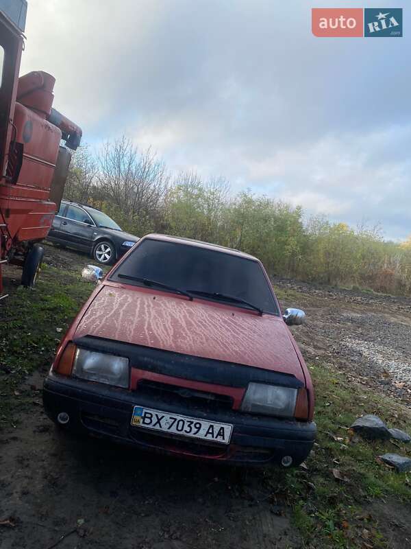 Хэтчбек ВАЗ / Lada 2109 1998 в Виннице