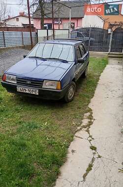 Хэтчбек ВАЗ 2109 1992 в Хусте
