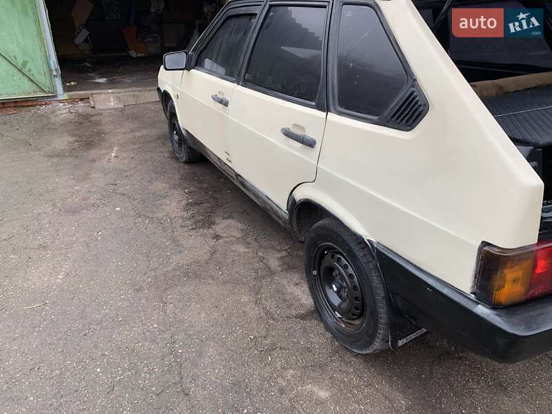 Хетчбек ВАЗ / Lada 2109 1988 в Бахмачі фото 6 Хетчбек ВАЗ / Lada 2109 1988 в Бахмачі