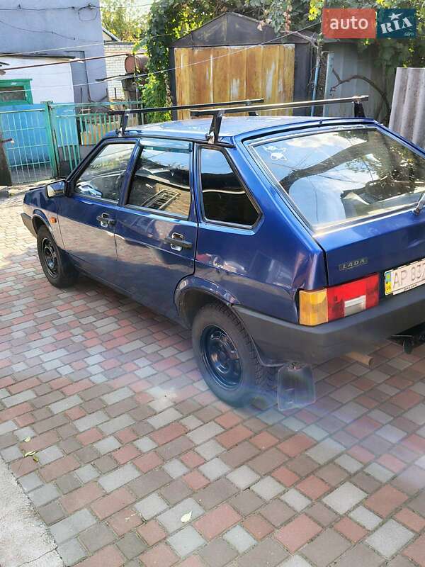 Хэтчбек ВАЗ / Lada 2109 2005 в Запорожье