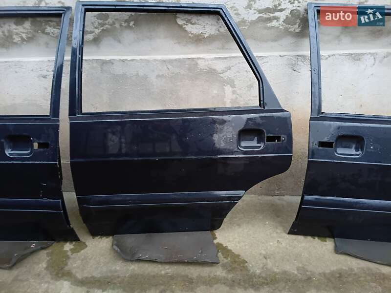 Хэтчбек ВАЗ / Lada 2109 1992 в Львове фото 19 Хэтчбек ВАЗ / Lada 2109 1992 в Львове