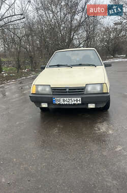 Хэтчбек ВАЗ / Lada 2109 2007 в Первомайске