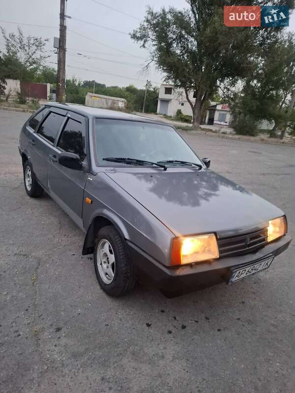 Хэтчбек ВАЗ / Lada 2109 2005 в Запорожье