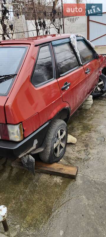 Хетчбек ВАЗ / Lada 2109 1995 в Миколаєві