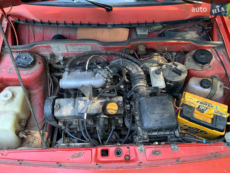 Хэтчбек ВАЗ / Lada 2109 1997 в Белзе
