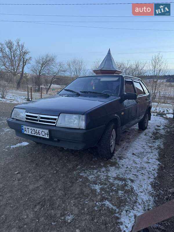 Хэтчбек ВАЗ / Lada 2109 2006 в Калуше