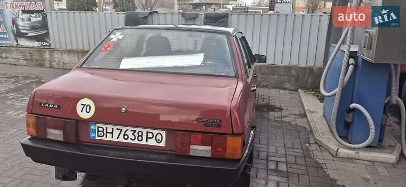 Хэтчбек ВАЗ / Lada 2109 1992 в Одессе