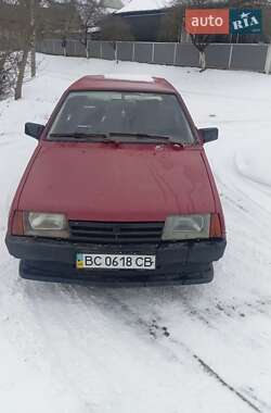 Хетчбек ВАЗ 2109 1993 в Чернівцях