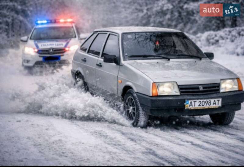 Хетчбек ВАЗ / Lada 2109 2008 в Івано-Франківську