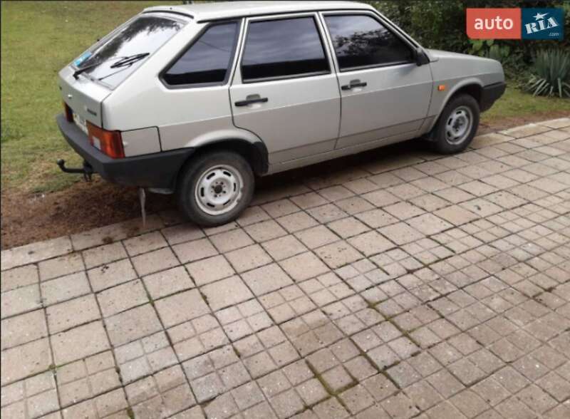 Хетчбек ВАЗ / Lada 2109 2008 в Івано-Франківську