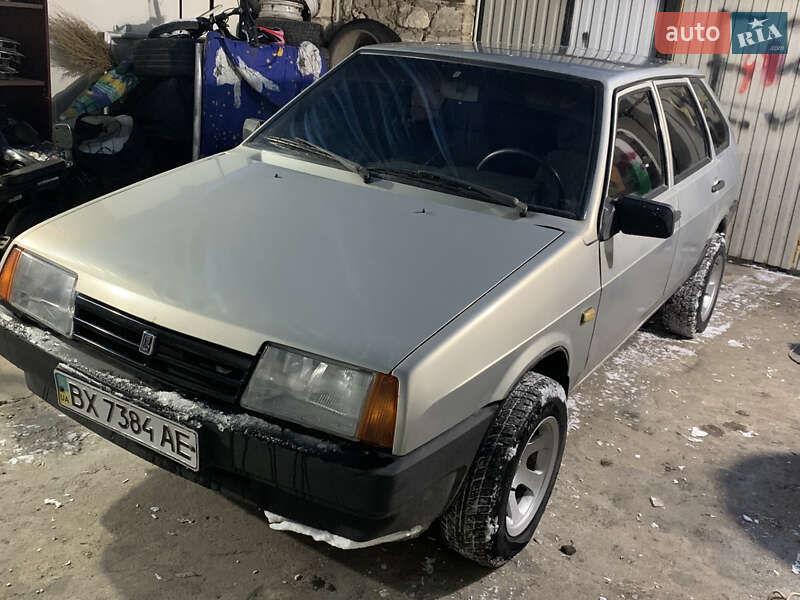 Хэтчбек ВАЗ / Lada 2109 2006 в Теофиполе фото 9 Хэтчбек ВАЗ / Lada 2109 2006 в Теофиполе