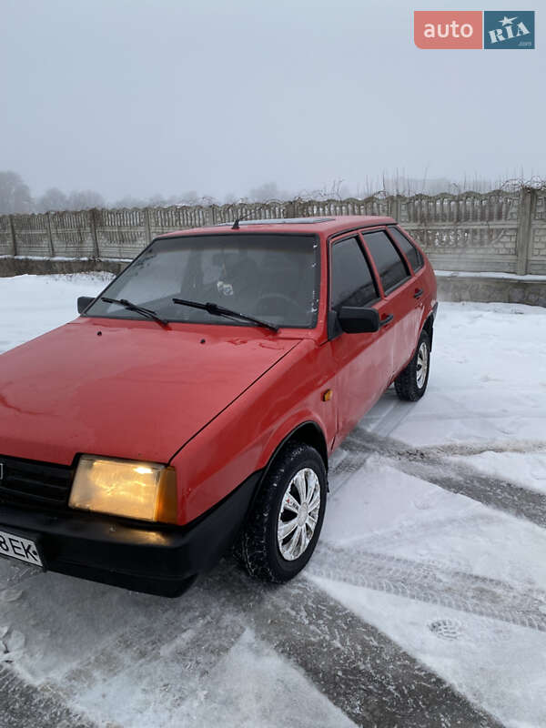 Хэтчбек ВАЗ / Lada 2109 1989 в Калиновке