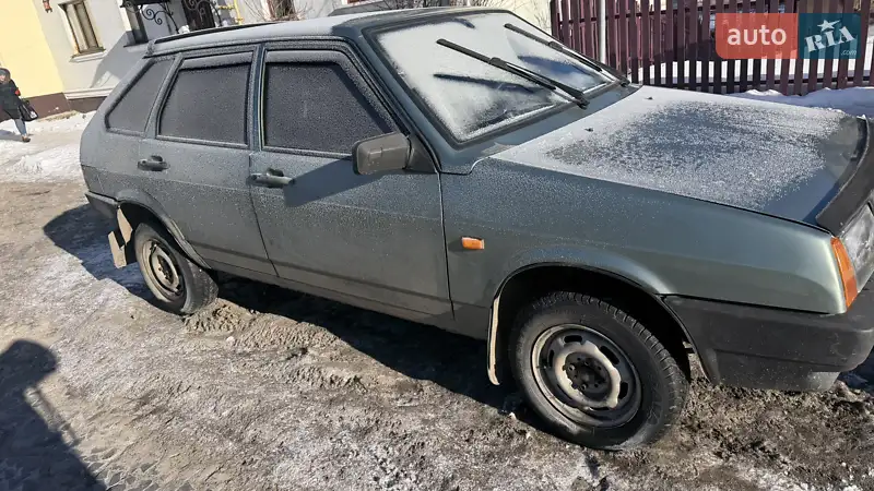 ВАЗ / Lada 2109