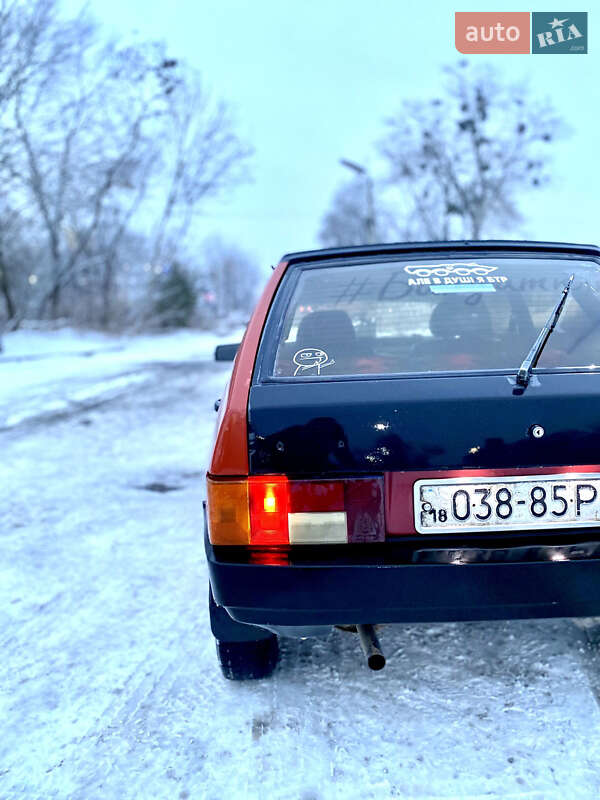 Хэтчбек ВАЗ / Lada 2109 1992 в Ровно