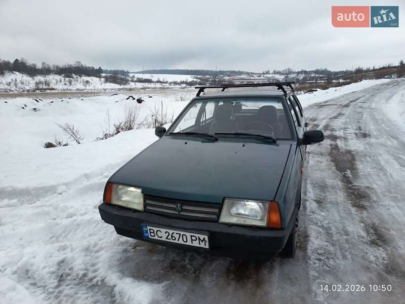 ВАЗ / Lada 2109 2004 ВАЗ / Lada 2109 2004