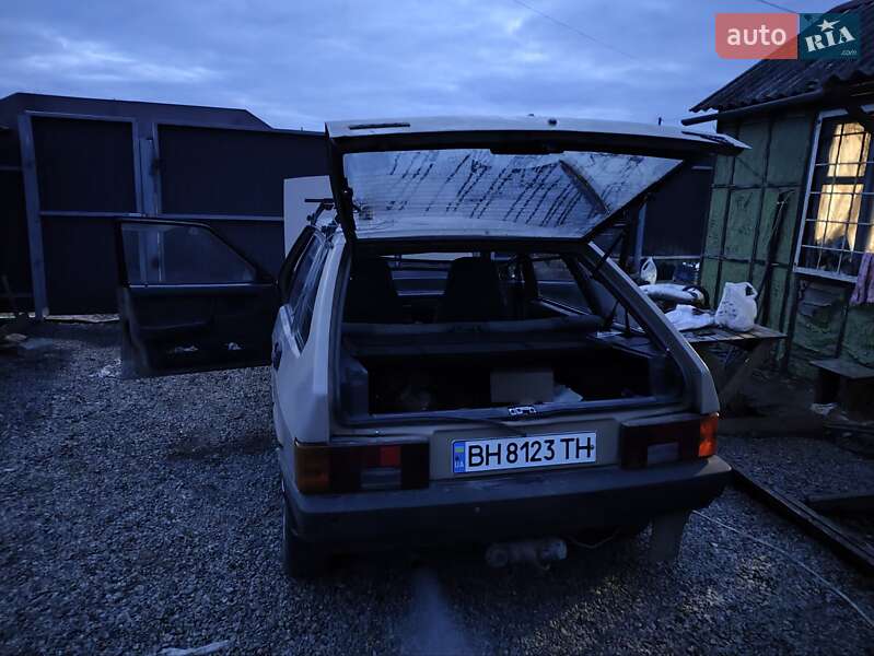 Хэтчбек ВАЗ / Lada 2109 1988 в Одессе фото 2 Хэтчбек ВАЗ / Lada 2109 1988 в Одессе