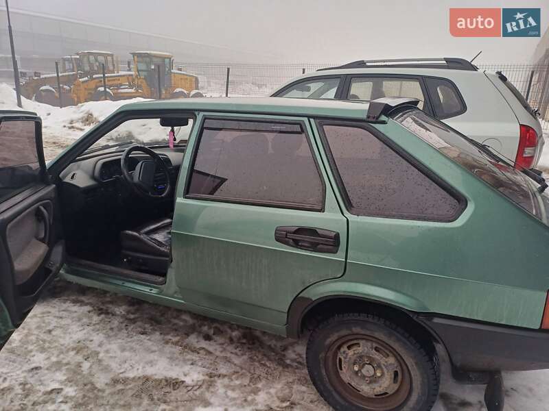 Хэтчбек ВАЗ / Lada 2109 2008 в Ивано-Франковске