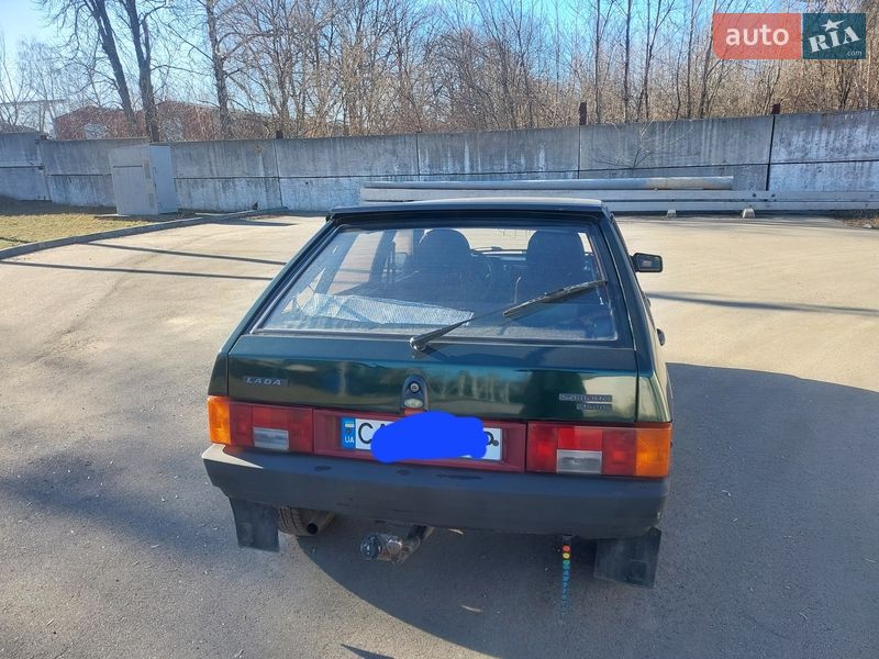 Хетчбек ВАЗ / Lada 2109 2002 в Умані