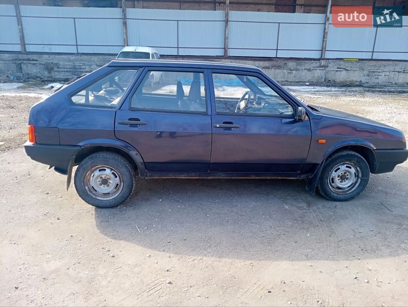 Хэтчбек ВАЗ / Lada 2109 2006 в Хмельницком