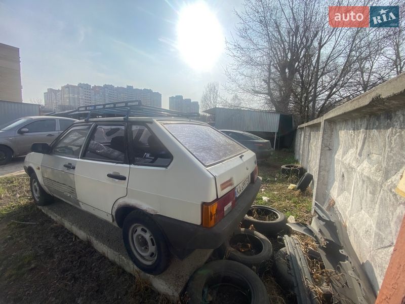 Хэтчбек ВАЗ / Lada 2109 1995 в Киеве фото 6 Хэтчбек ВАЗ / Lada 2109 1995 в Киеве