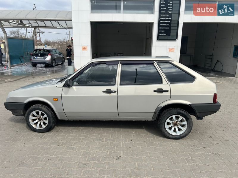 Хэтчбек ВАЗ / Lada 2109 2008 в Одессе