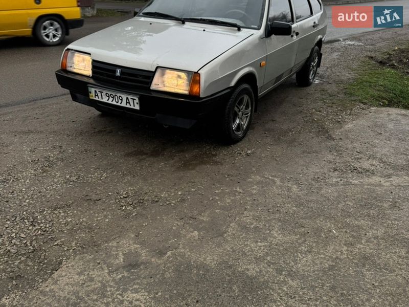 Хэтчбек ВАЗ / Lada 2109 2008 в Богородчанах