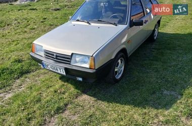 Хэтчбек ВАЗ 2109 2006 в Каменке-Бугской