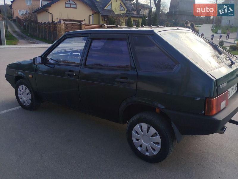 Хэтчбек ВАЗ / Lada 2109 2003 в Дрогобыче