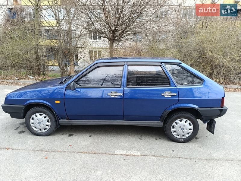 Хэтчбек ВАЗ / Lada 2109 2006 в Киеве