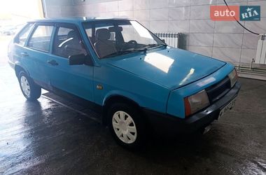 Хетчбек ВАЗ 2109 1990 в Краснограді