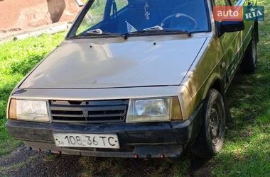 Хэтчбек ВАЗ 2109 1989 в Радехове