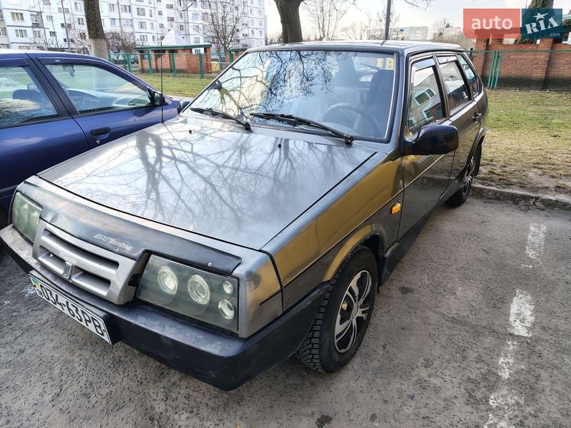 Хэтчбек ВАЗ / Lada 2109 1991 в Нетешине фото 3 Хэтчбек ВАЗ / Lada 2109 1991 в Нетешине