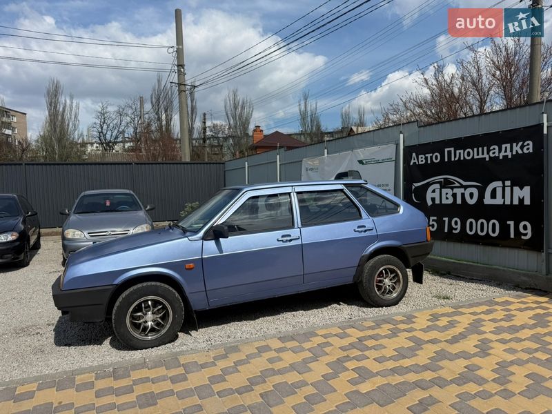 Хэтчбек ВАЗ / Lada 2109 1994 в Запорожье фото 5 Хэтчбек ВАЗ / Lada 2109 1994 в Запорожье