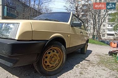 Хэтчбек ВАЗ 2109 1988 в Каменском