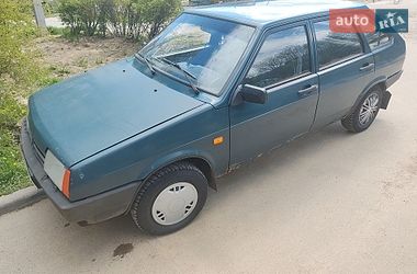 Хетчбек ВАЗ 2109 2004 в Житомирі