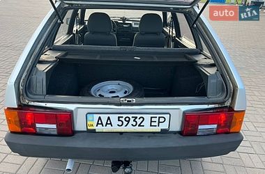 Хэтчбек ВАЗ / Lada 2109 2005 в Броварах