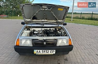 Хэтчбек ВАЗ / Lada 2109 2005 в Броварах