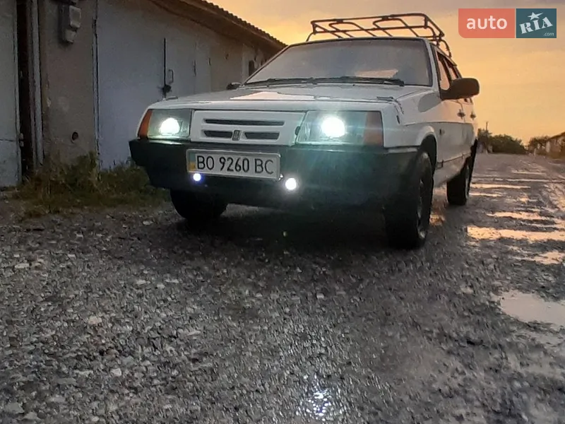 ВАЗ / Lada 2109