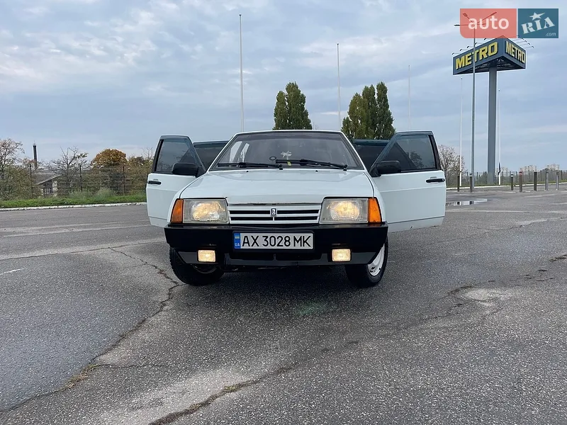 ВАЗ / Lada 2109