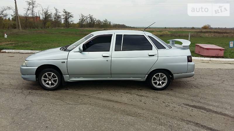 Лимузин ВАЗ / Lada 2110 2002 в Приазовском