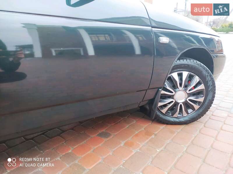 Седан ВАЗ / Lada 2110 2003 в Шепетовке