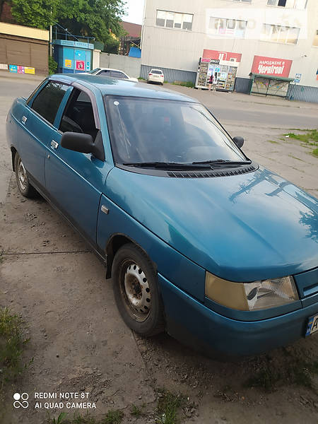Седан ВАЗ / Lada 2110 2000 в Люботине