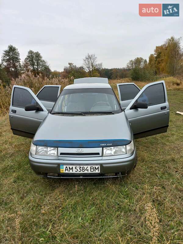 Седан ВАЗ / Lada 2110 2007 в Коростене фото 8 Седан ВАЗ / Lada 2110 2007 в Коростене